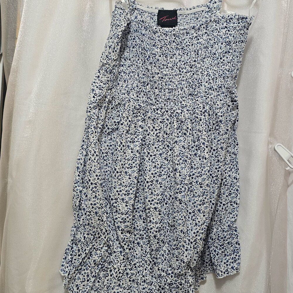 Vintage Torrid Blue Floral Tiered Tank Top Size 1 NWOT Cottagecore